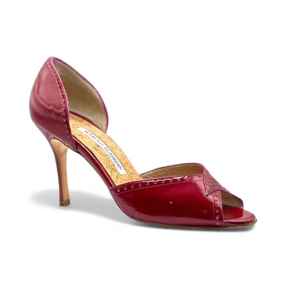 MANOLO BLAHNIK
Burgundy Patent Leather D'Orsay Peep Toe red heels - Picture 4 of 15